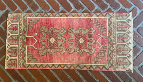 3' x 1'5"