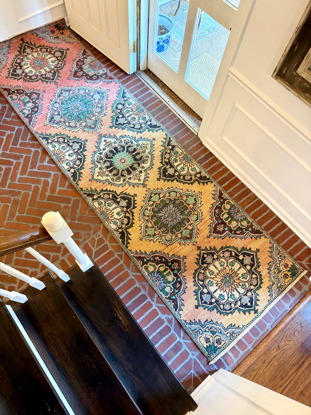 11' x 3'2"