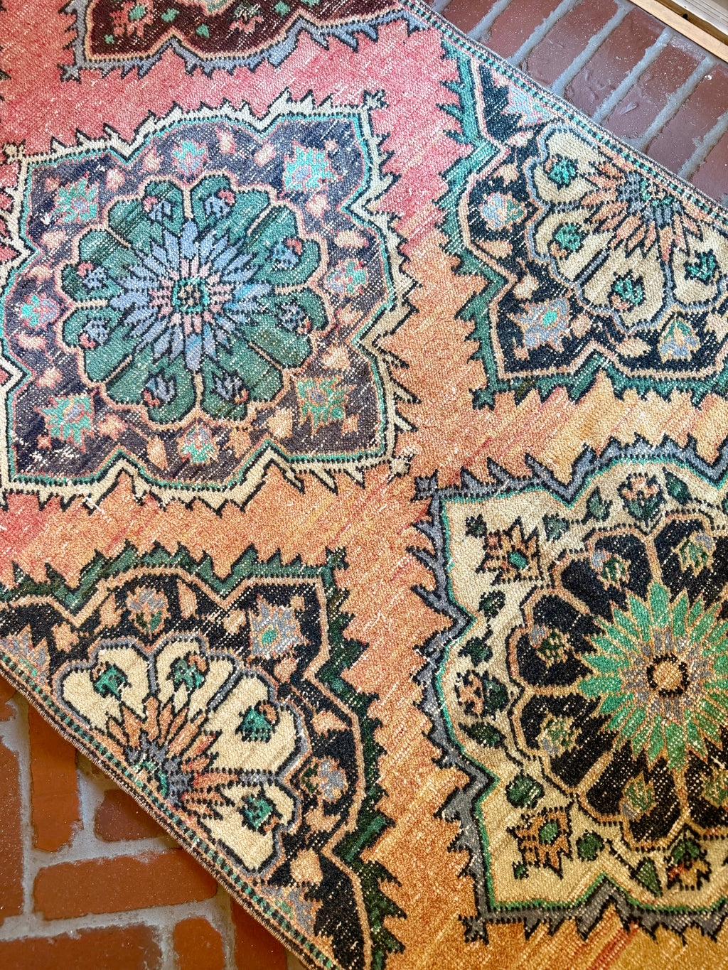 11' x 3'2"