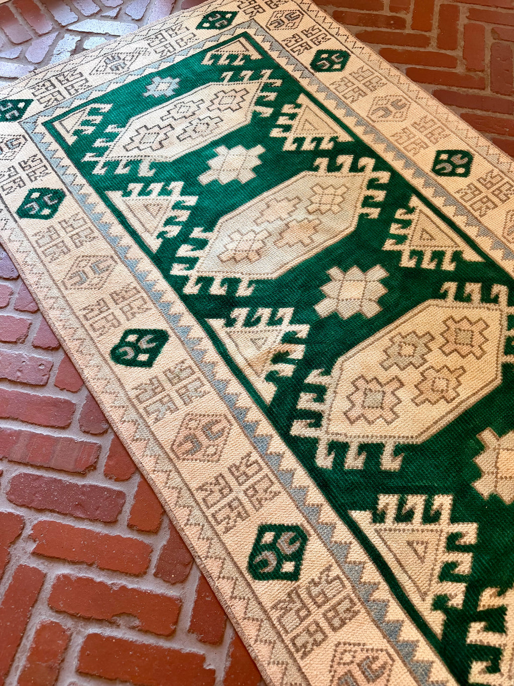 10' x 3'2"
