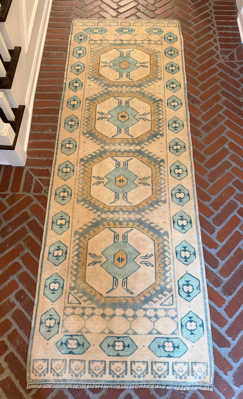 8' x 2'10"